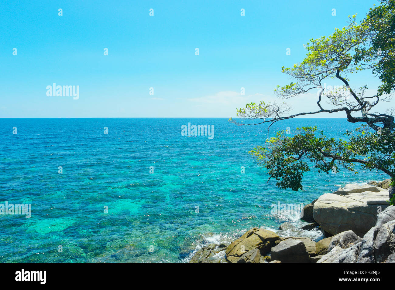 Meer Küste und blauer Himmel in Lipe Island Stockfoto