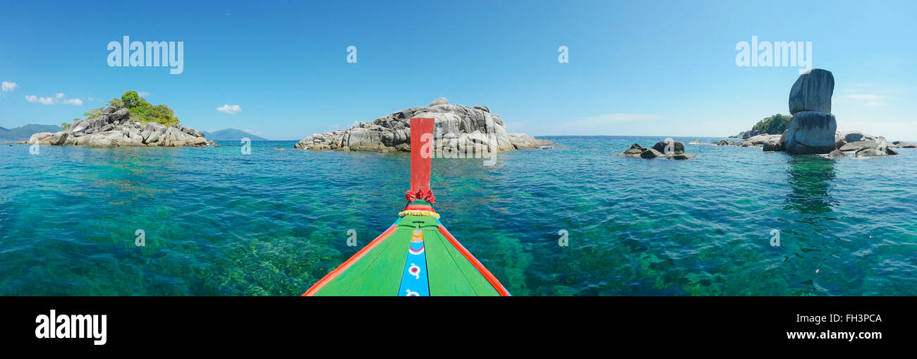 Meer-Boot mit Koh Lipe island - Panorama Stockfoto
