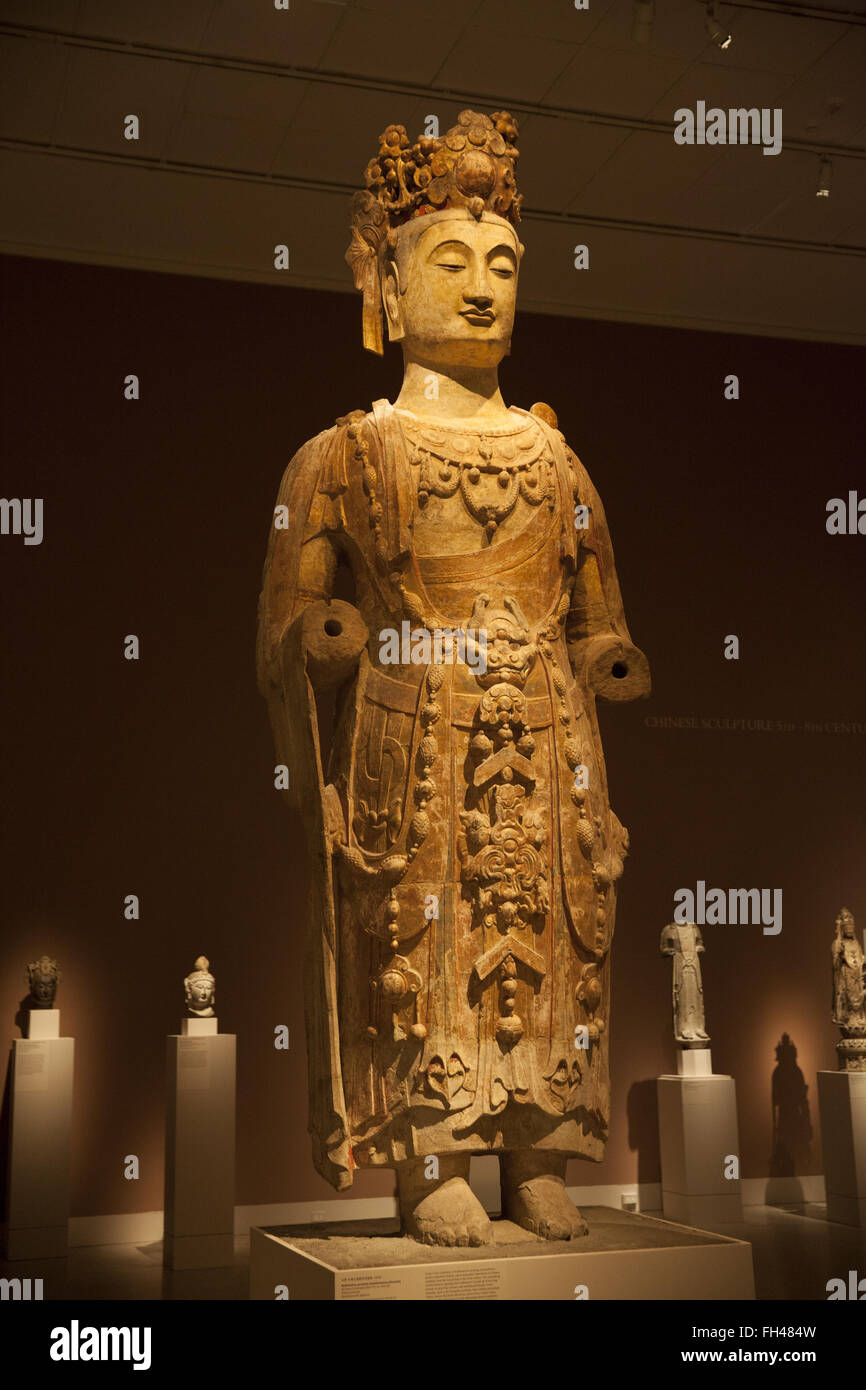 Bodhisattva Avalokiteshvara, nördlichen Qi-Dynastie, 550-77, Provinz Shanxi, (Sandstein mit Pigment). Metropolitan Museum of Art, New York City. Stockfoto
