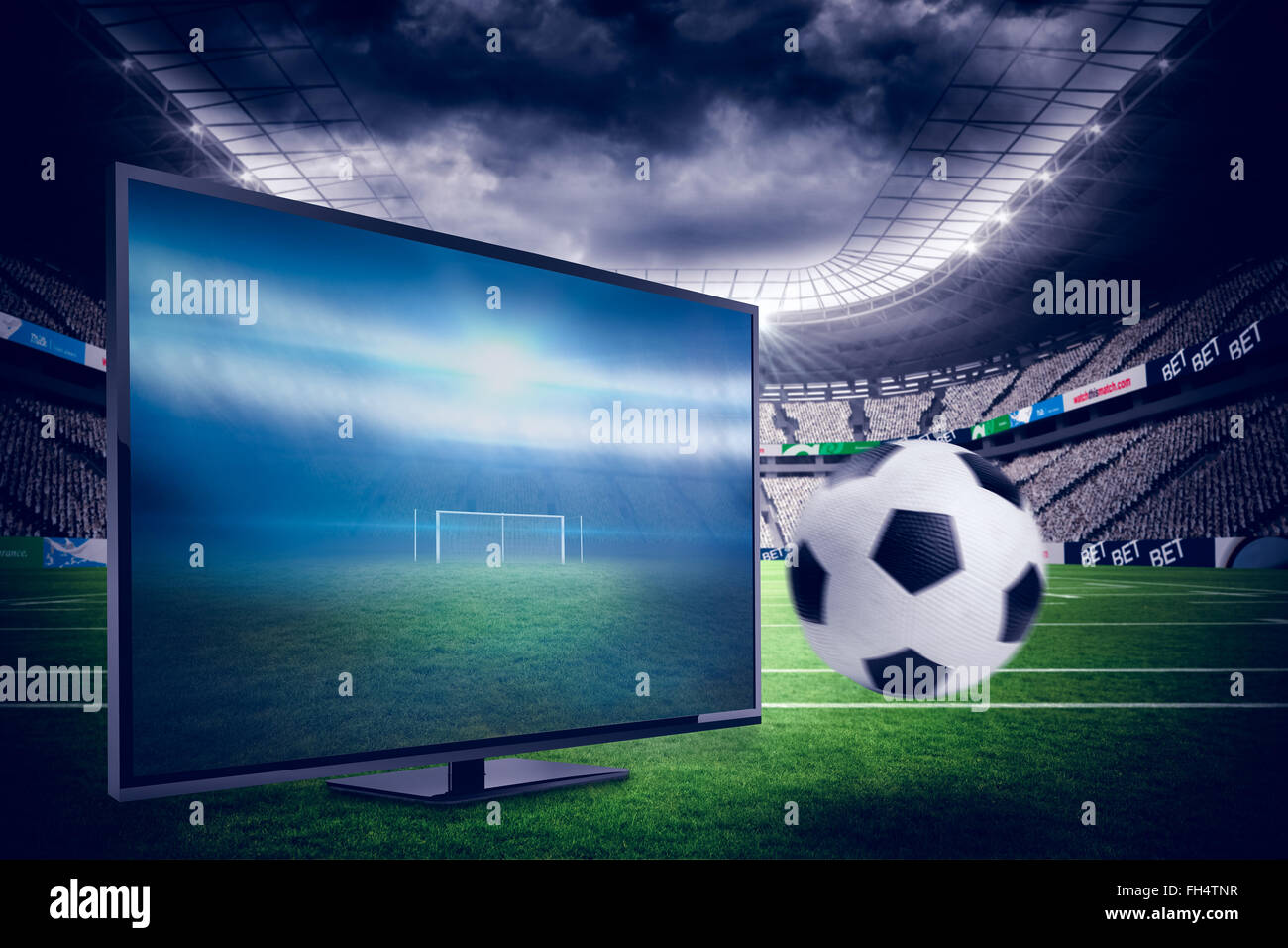 Zusammengesetztes Bild von schwarzem und weißem Leder Fußball Stockfoto