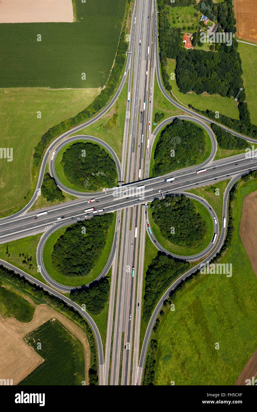 Luftaufnahme, Autobahn Kreuzung Lotte Osnabrück, A30 A1 E30 E37, Lotte, Niedersachsen, Deutschland, Europa Stockfoto