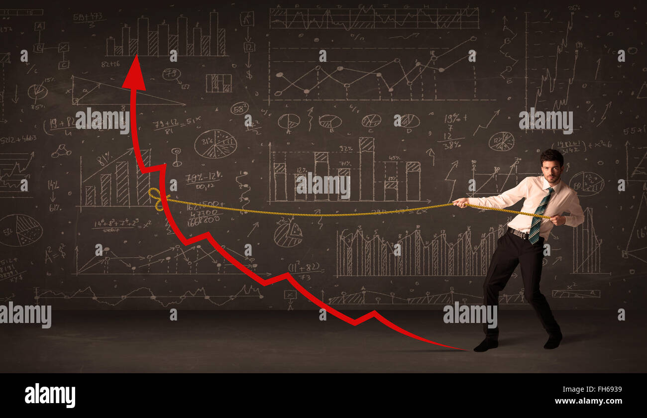 Geschäftsmann, einen roten Pfeil aufrecht mit einem Seil ziehen Stockfoto