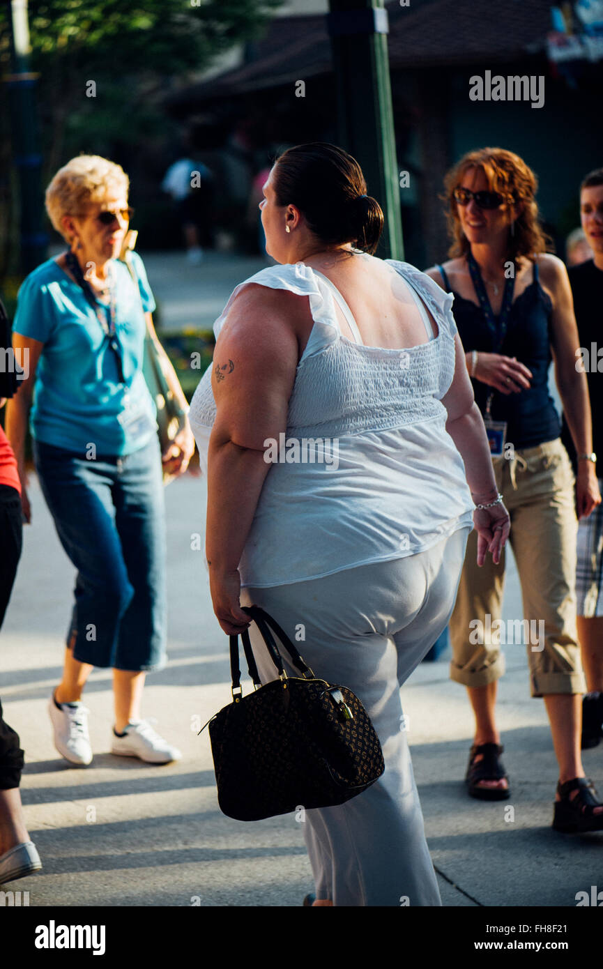 Übergewichtigen Person Spaß im Vergnügungspark von Disney World, Orlando Florida - U.S. Stockfoto