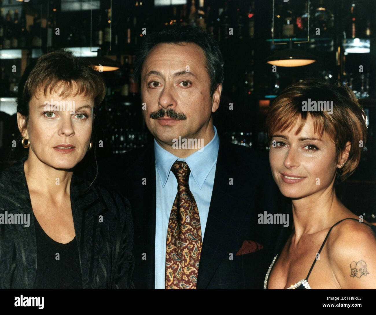 TV-Serie, "die Geliebte", Saison 2, Episode 7, "Wie Du mir, so ich Dir', DEU 1997, Making of: Andrea l'Arronge, Wolfgang Stumph, Christina Plate, Drittanbietern - Permissions-Neccessary Stockfoto