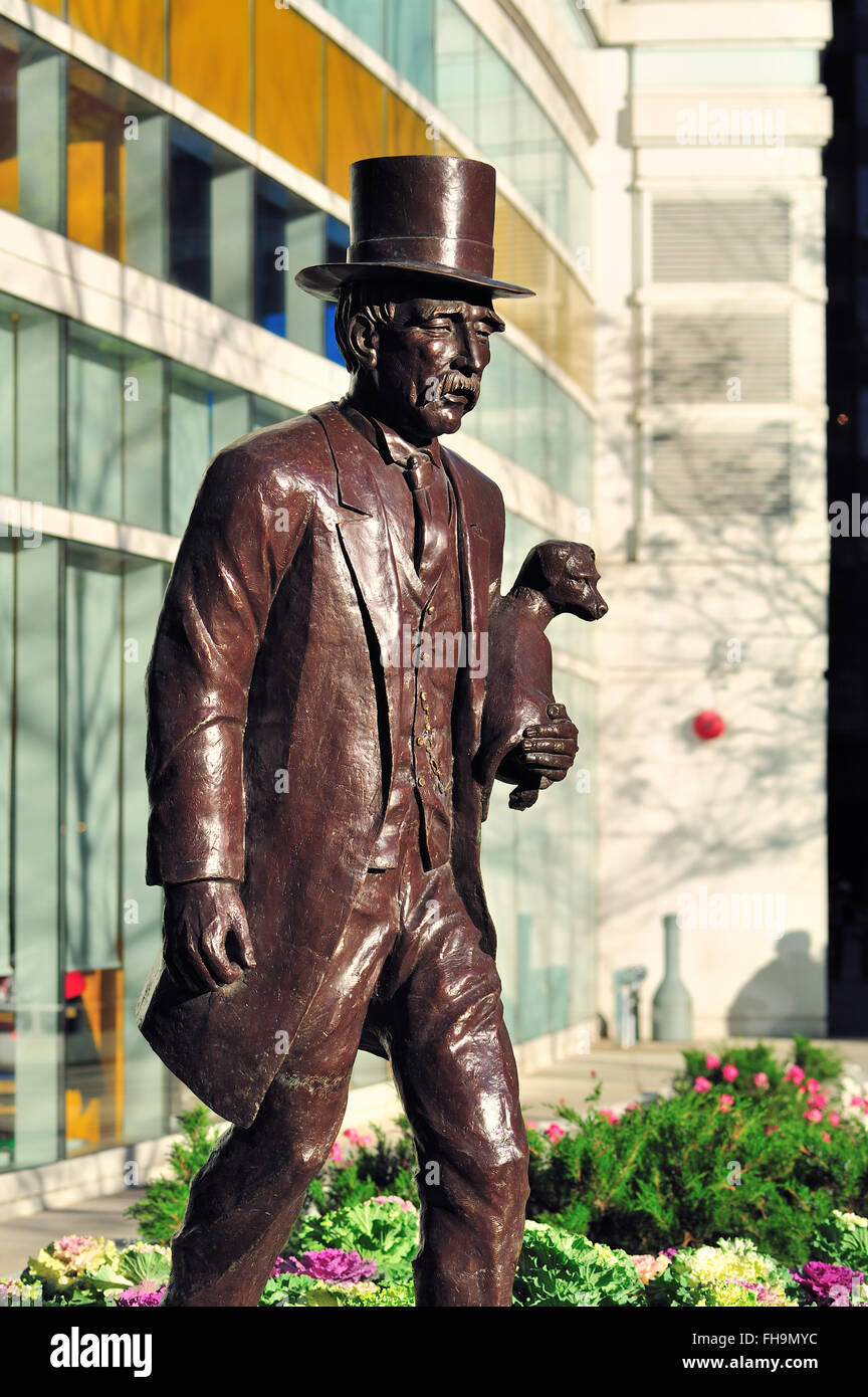 Eine Statue von George Wellington Streeter sitzt in der Mitte von Chicago Nachbarschaft nach ihm benannt, Streeterville. Chicago, Illinois, USA. Stockfoto