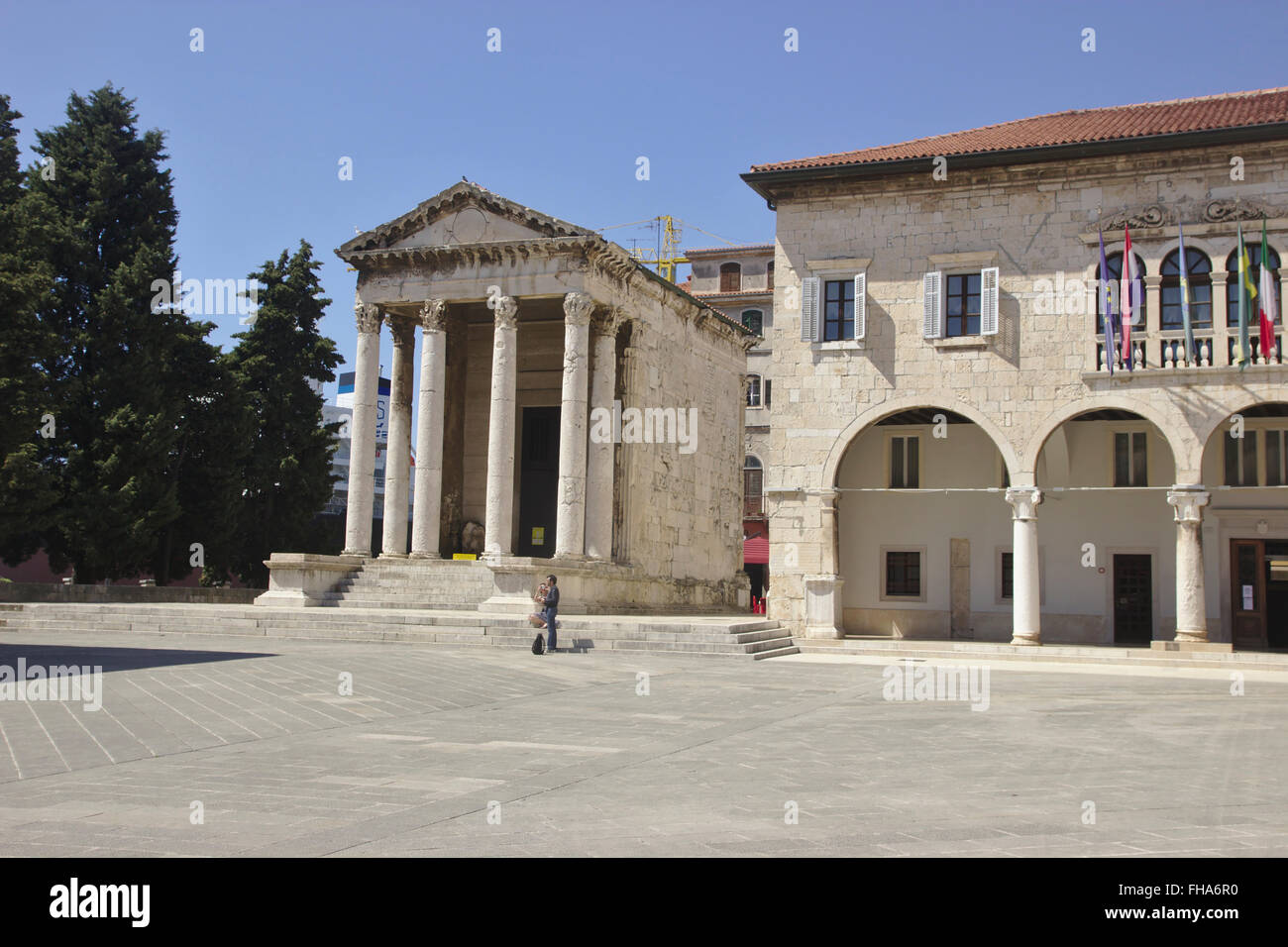 Römische Tempel des Augustus und kommunale Palast in Pula, Kroatien Stockfoto