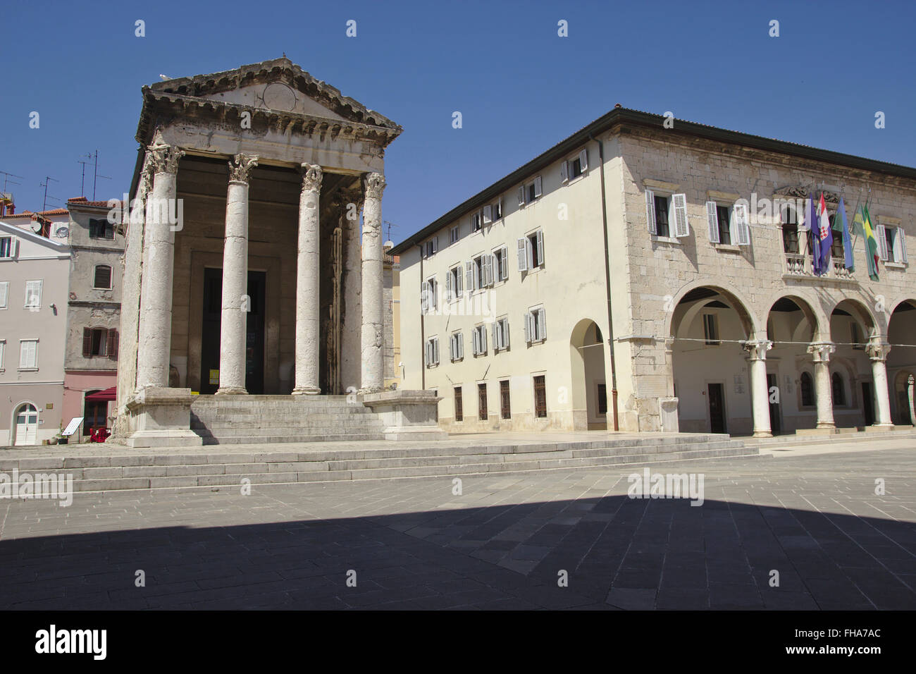 Römische Tempel und kommunale Palast von Augustus in Pula, Kroatien Stockfoto