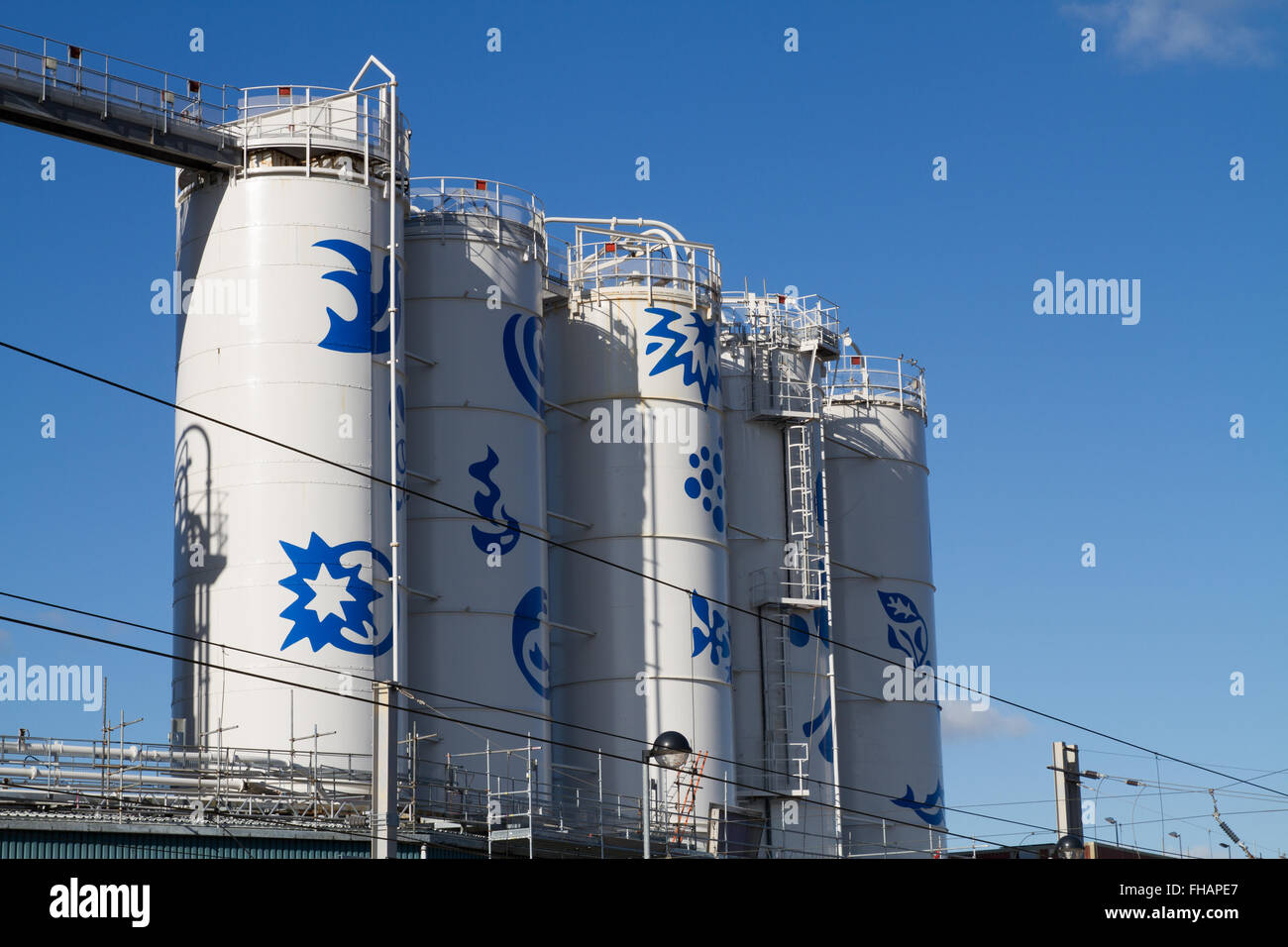 Industriegebäude der Unilever-Fabrik in Warrington Stockfoto