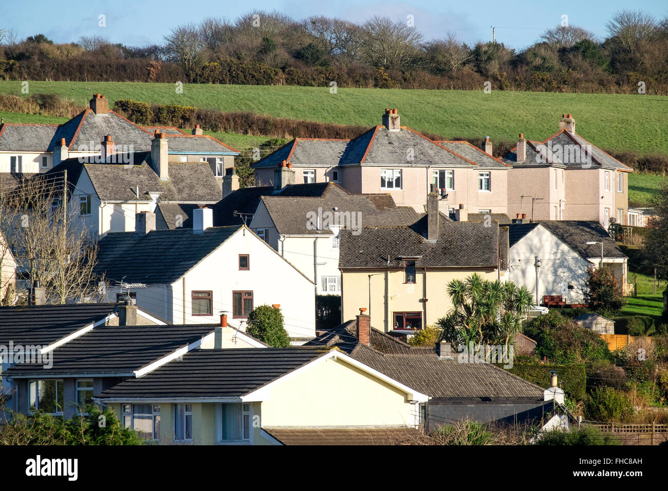 eine Gehäuse-Wohnsiedlung in Cornwall, England, uk Stockfoto