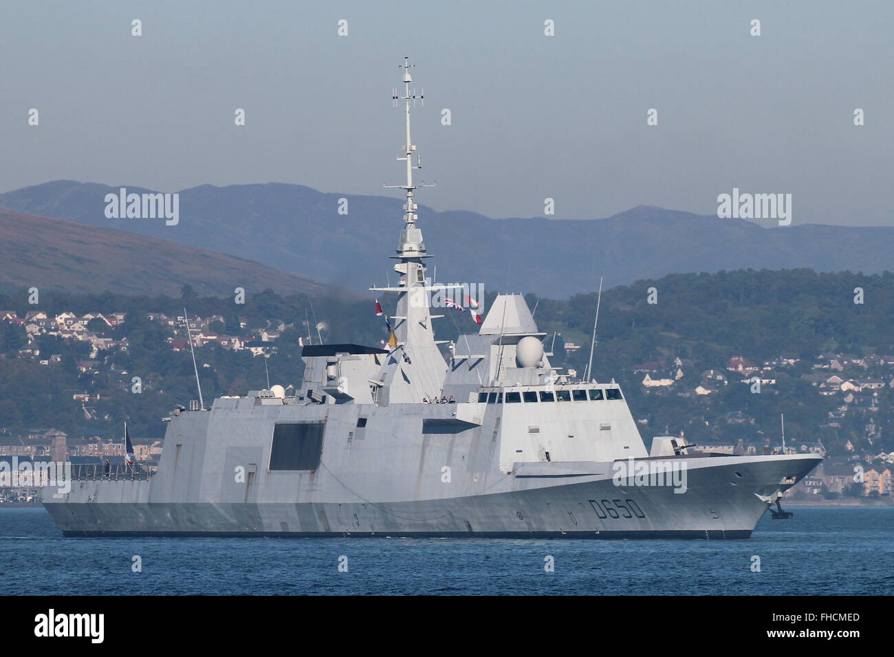 Der Zerstörer FS Aquitaine (D650) der französischen Marine, das ...