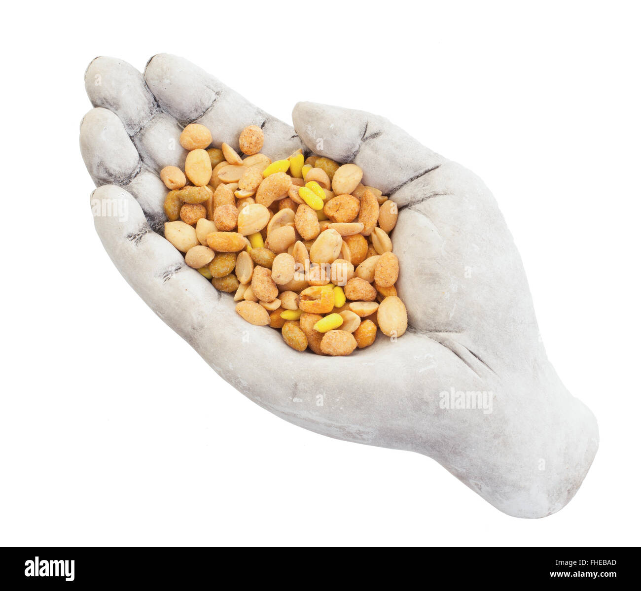 Frisch gemischt gesalzene Nüssen in eine Schüssel (Hand), Erdnuss Mix, isoliert auf weiss Stockfoto