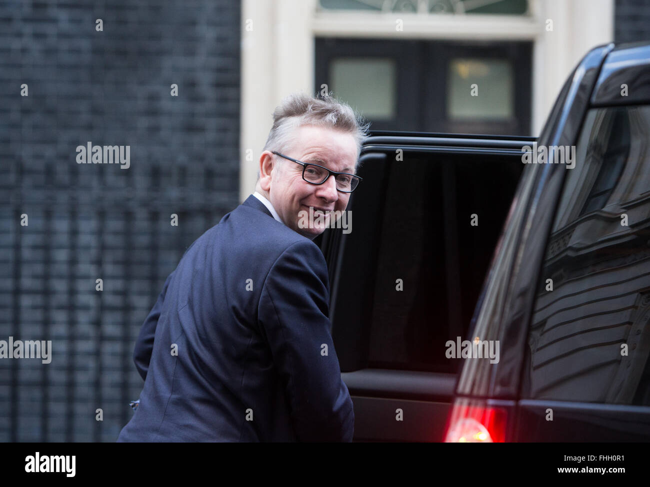 Michael Gove, Staatssekretär für Justiz, Blätter, die Nummer 10 Downing Street.He einsetzt, um die EU verlassen Stockfoto