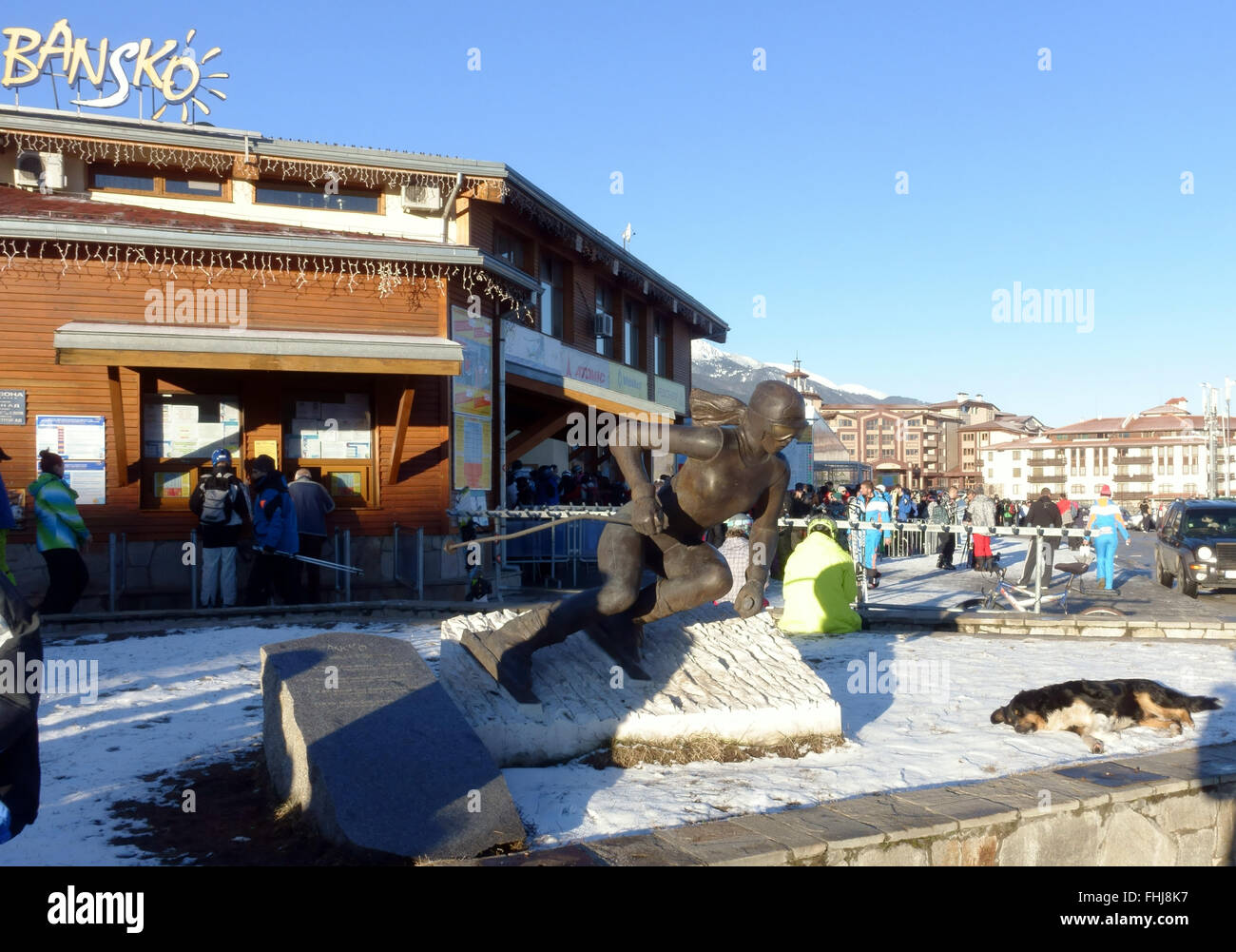 Am frühen Morgen an der Unterseite des Skilifts Bansko Bulgarien Stockfoto