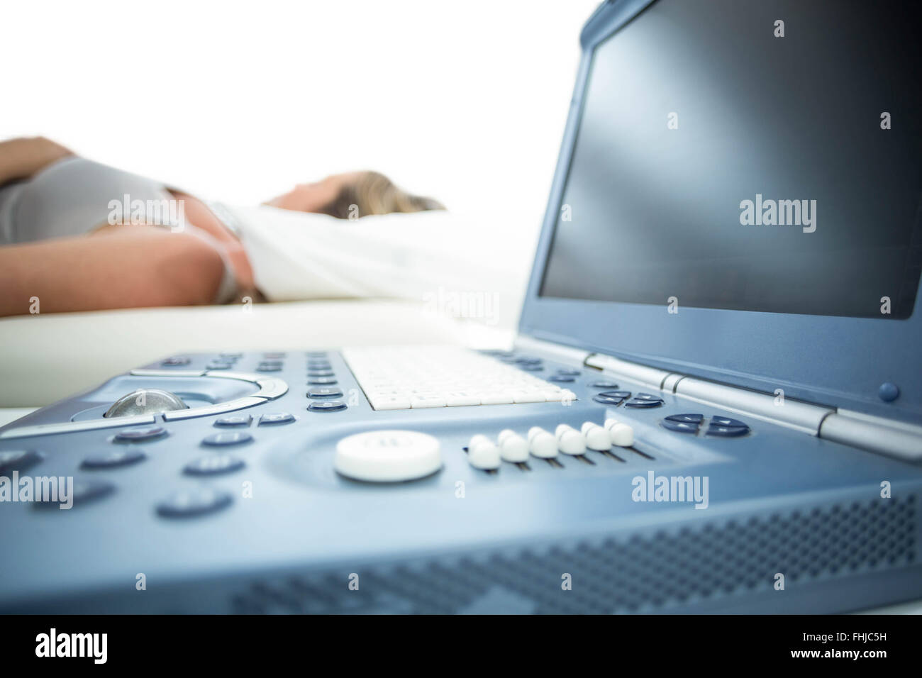 Schwangere Frauen, die ultraschallbehandlung Stockfoto