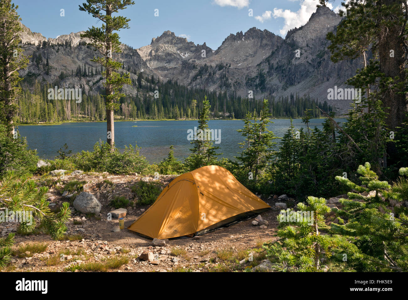 ID00430-00... IDAHO - Campingplatz am See Alice im Sägezahn Wildnisgebiet. Stockfoto