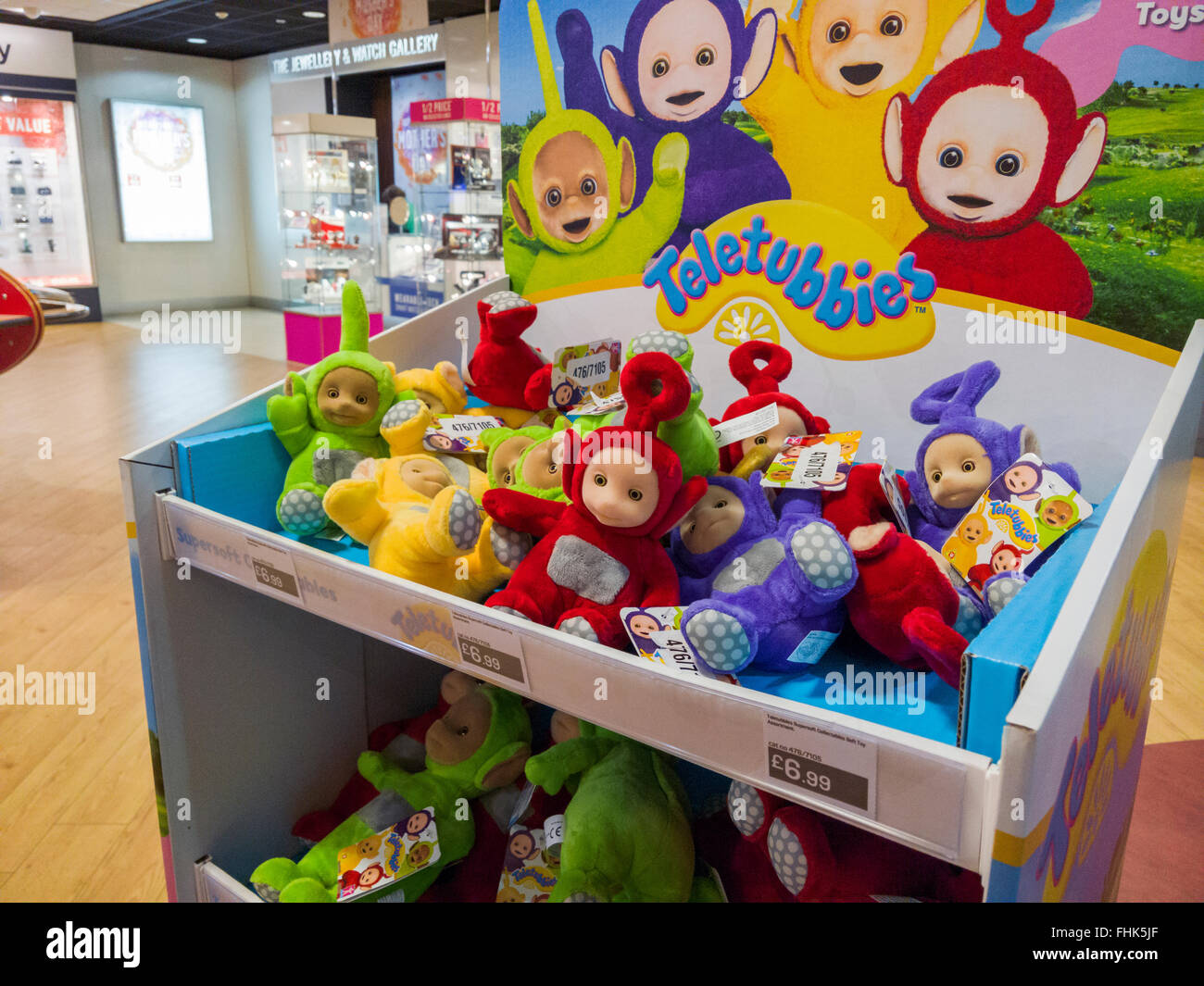 Teletubbies Kinder Kuscheltiere auf dem Display in einem Geschäft. Stockfoto