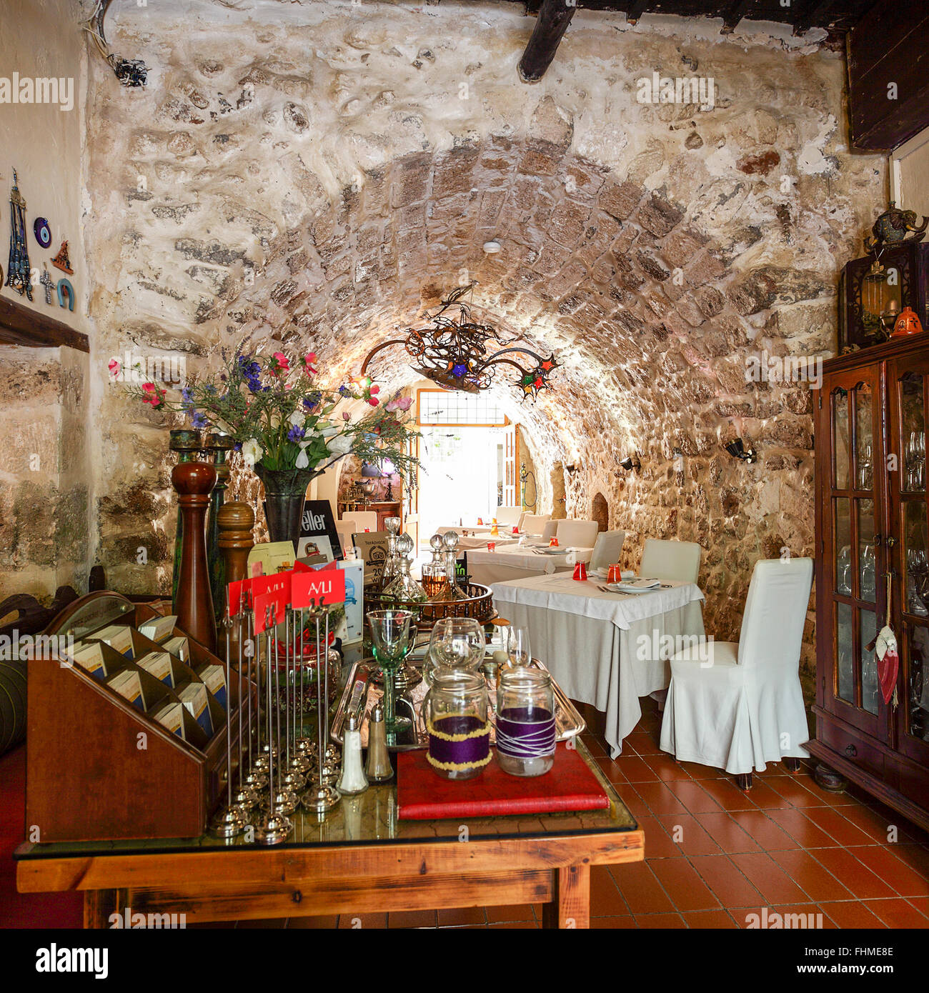Das avli restaurant in rethymnon -Fotos und -Bildmaterial in hoher ...