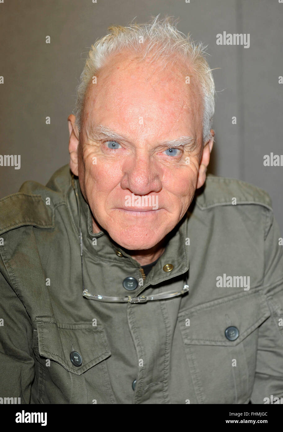 Malcolm Mcdowell besucht Collectormania 19 im Stadion: mk, Milton Keynes Stockfoto
