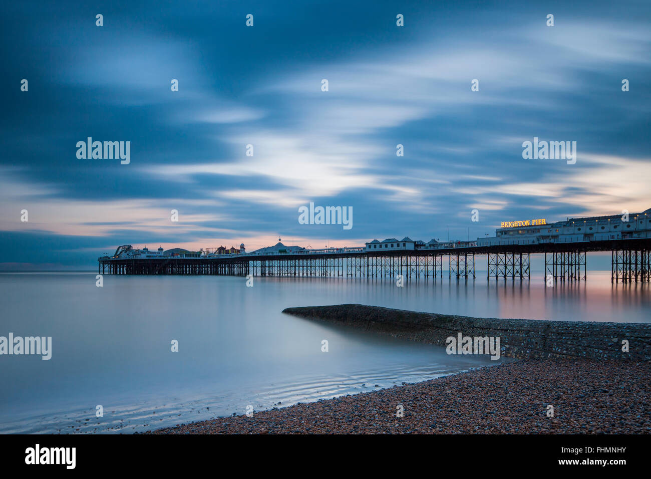 Abend in Brighton Pier, East Sussex, England. Stockfoto