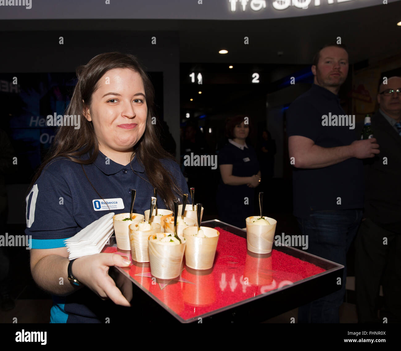 Orpington, UK, 25. Februar 2016, einzigartige Isense Kinoleinwand kommt im Odeon Orpington und eröffnet durch den Bürgermeister von Bromley, Kim Botting Credit: Keith Larby/Alamy Live News Stockfoto