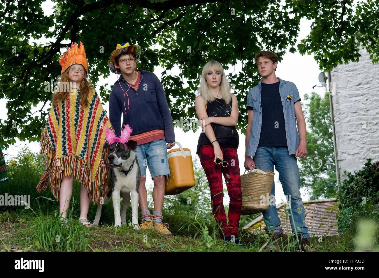 Harley Vogel Tom Holland Saoirse Ronan George Mackay Wie Ich Lebe Jetzt 2013 Stockfotografie Alamy