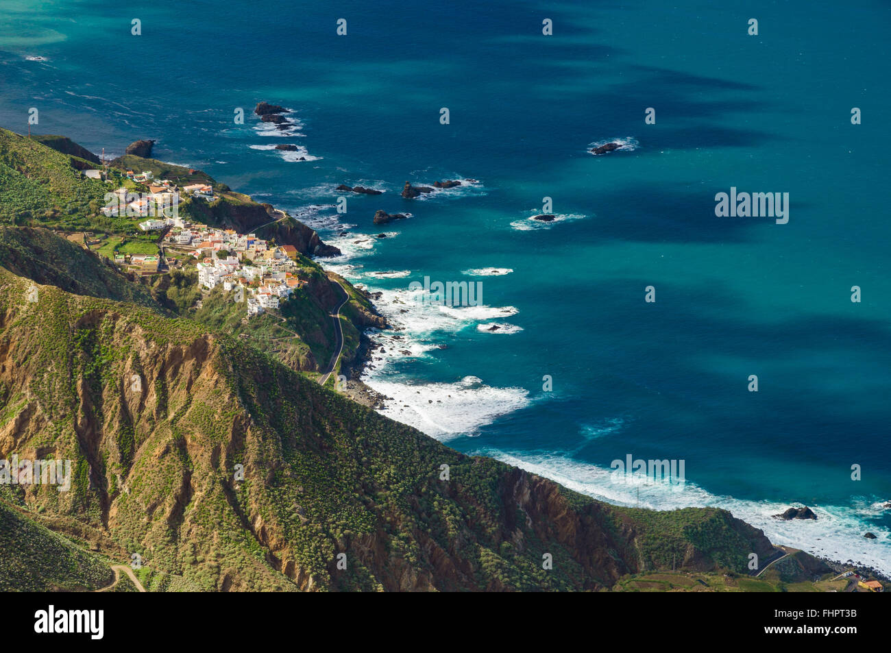 Almáciga Dorf Luftaufnahme vom Mirador Cabezo del Tejo, Teneriffa, Spanien Stockfoto