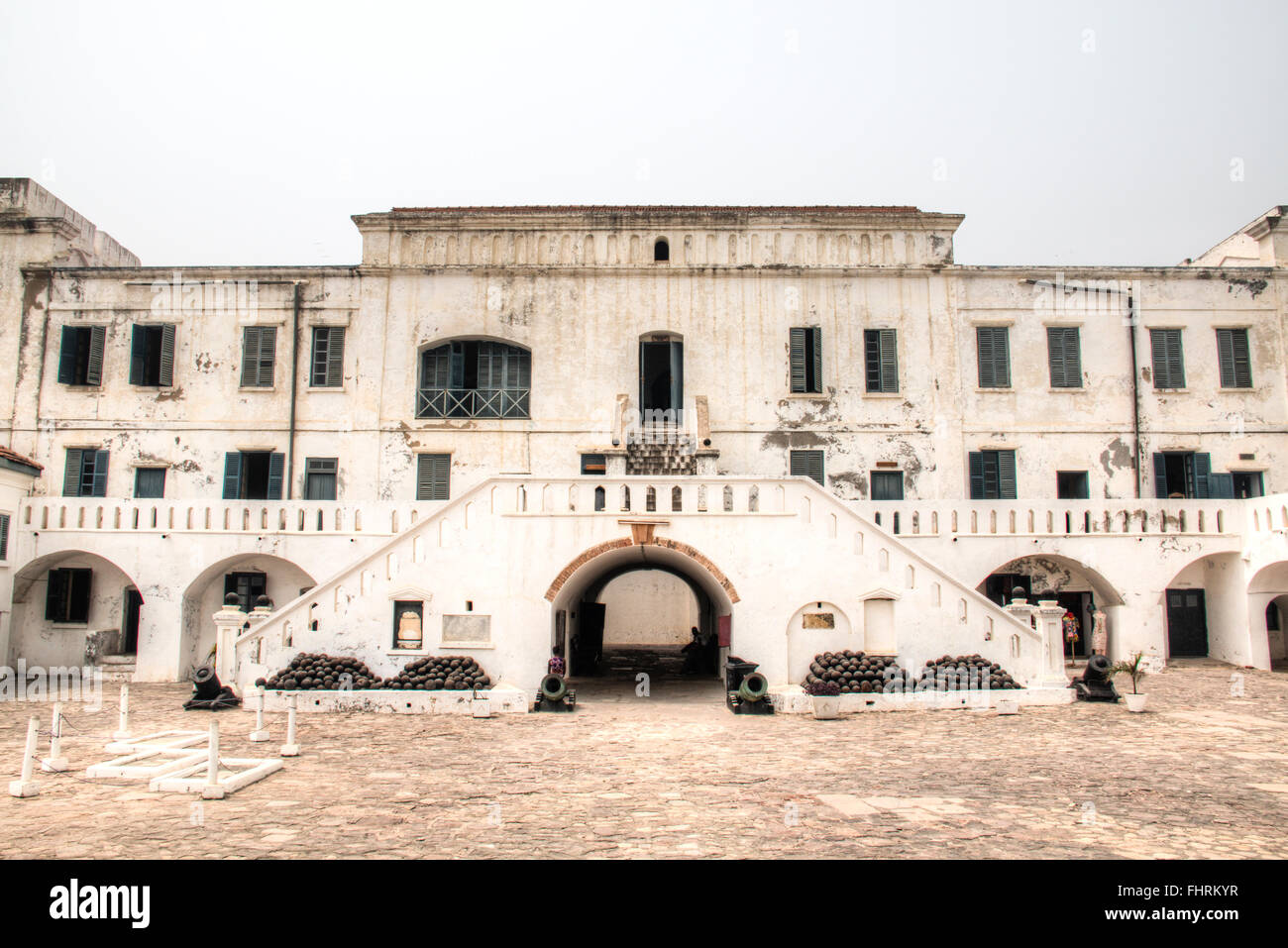 Cape Coast Castle in Ghana ist eine der etwa vierzig "Slave Burgen" oder große kommerzielle Festungen, gebaut an der Gold Coast Stockfoto