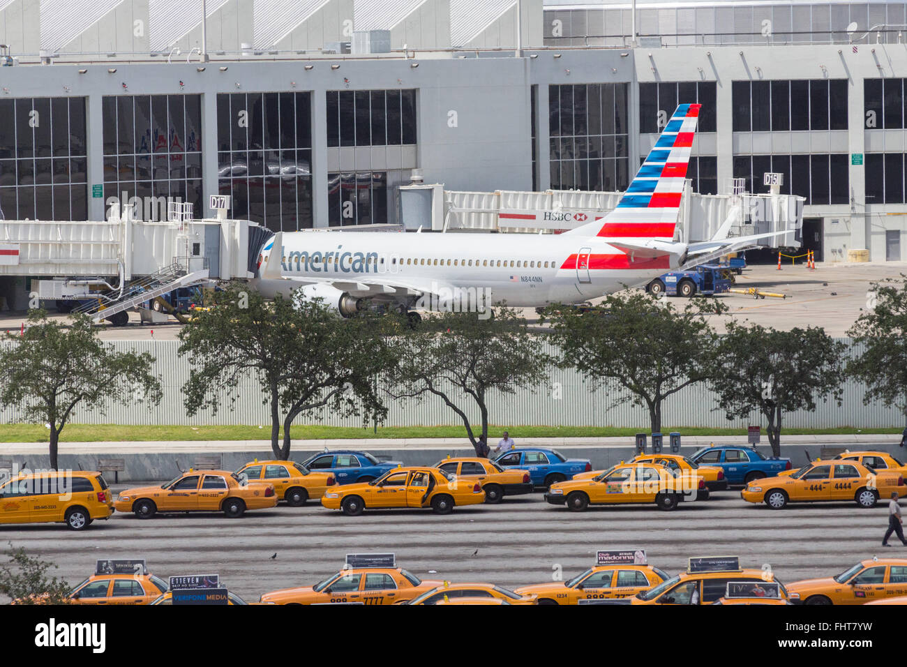 American Airlines Flugzeuge am internationalen Flughafen Miami Stockfoto