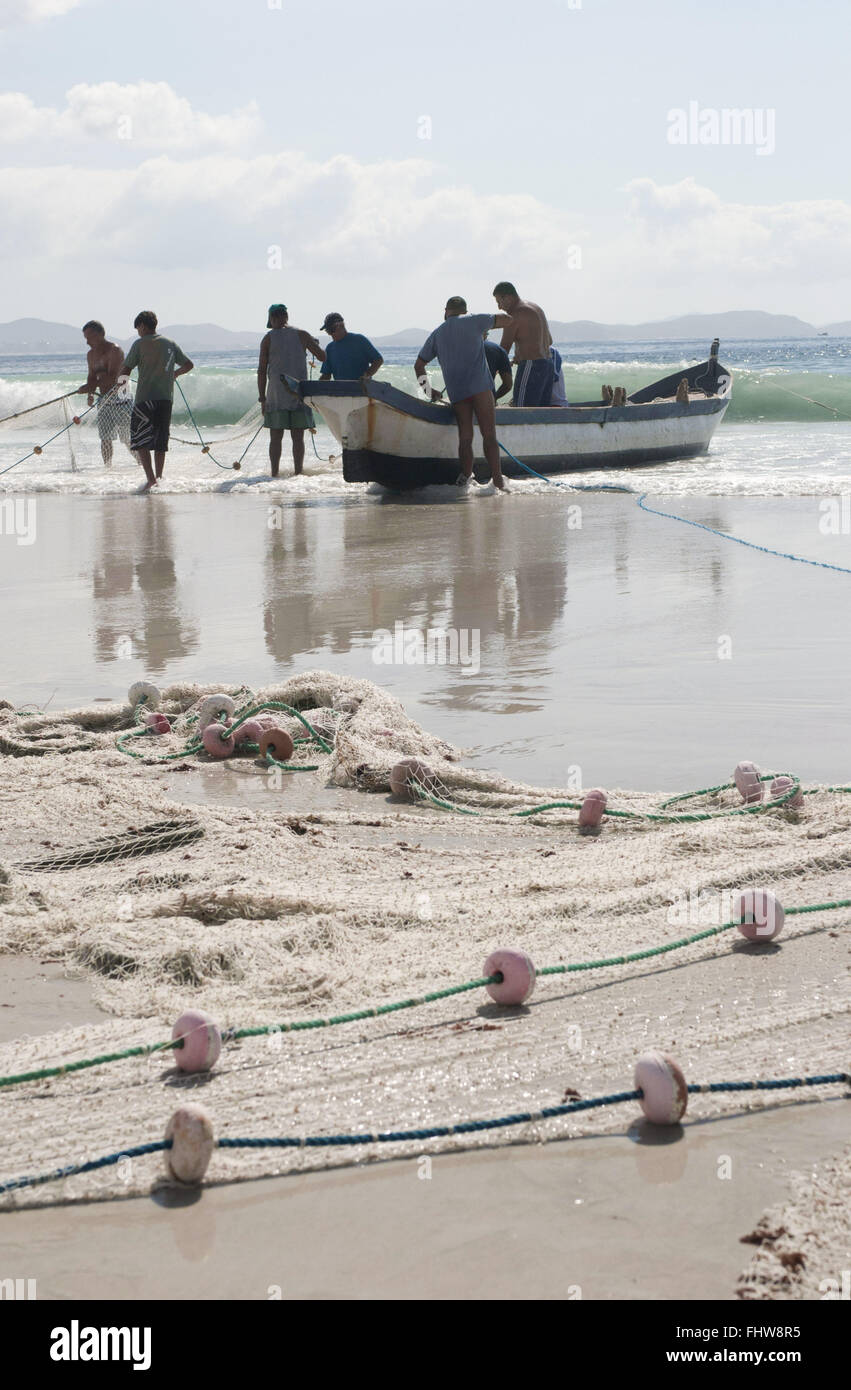 Netzwerk von handwerklichen Fischerei und den Fischern in Pontal Stockfoto