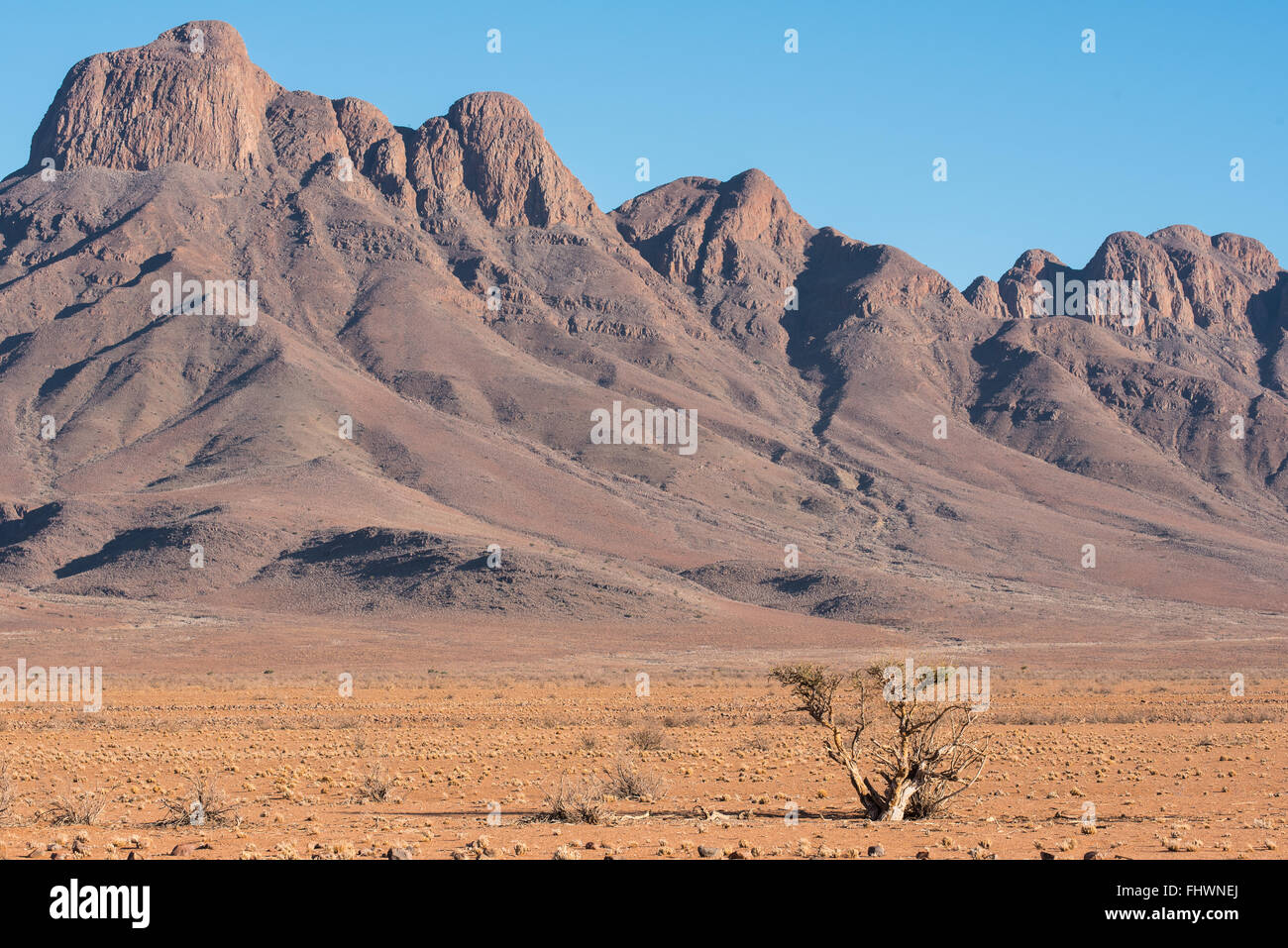 Malerische Landschaft des majestätischen Bergen im NamibRand Nature Reserve Stockfoto