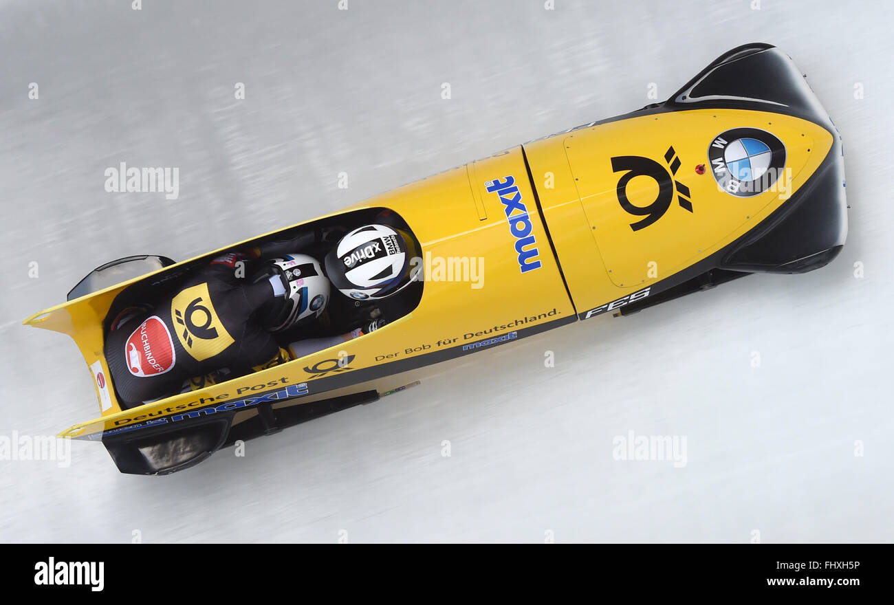 Berchtesgaden, Deutschland. 26. Februar 2016. Deutsche BobPiloten