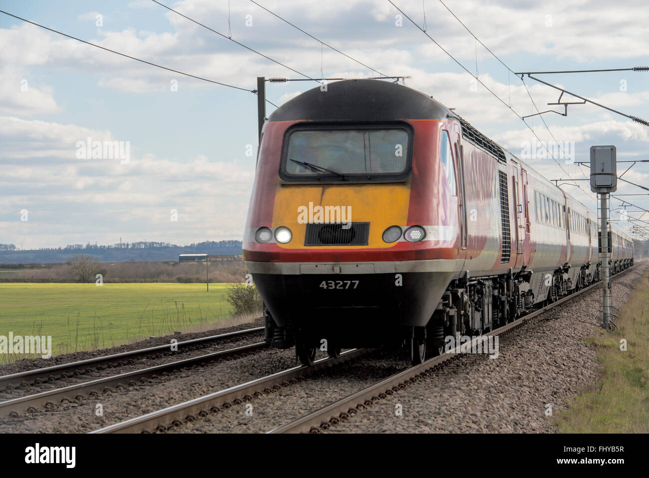 Klasse 47 auf der East Coast Mainline. Stockfoto