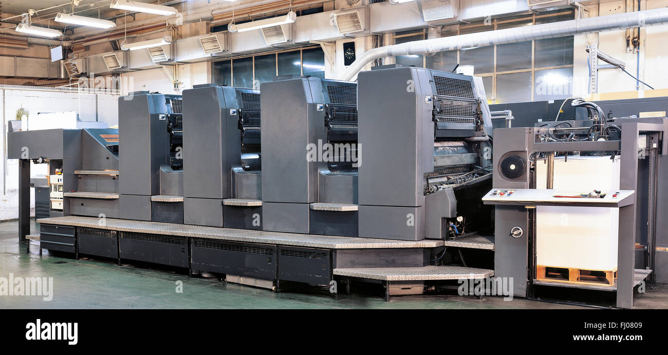 Drucker Offsetdruckmaschine In Industrie Anlage Stockfotografie Alamy