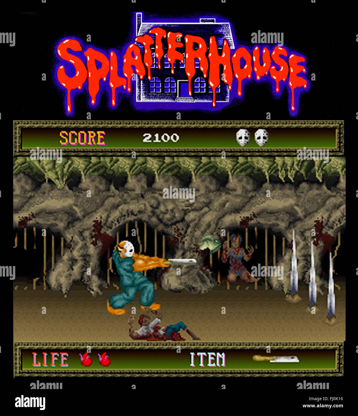 Das von Namco veröffentlichte Arcade-Videospiel „Splatterhouse“ aus dem Jahr 1988 wurde von den Horrorfilmen der 1980er Jahre inspiriert. Screenshot, der einen wiederauferstandenen Rick Taylor zeigt, der maskierte Protagonist des Spiels, der ein Fleischbeil schwingt. Die grafische Gewalt des ursprünglichen Videospiels wurde später für die zensierten Konsolenversionen abgeschwächt. Das abgebildete Bild zeigt das Gameplay und die Arcade-Maschine. Stockfoto