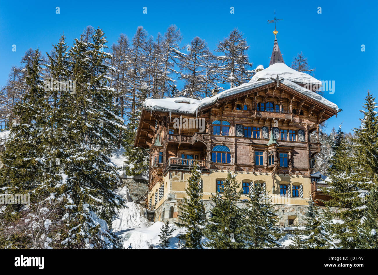 Engadina Chalet ist das Tourismusbüro von St.Moritz, Schweiz Stockfoto