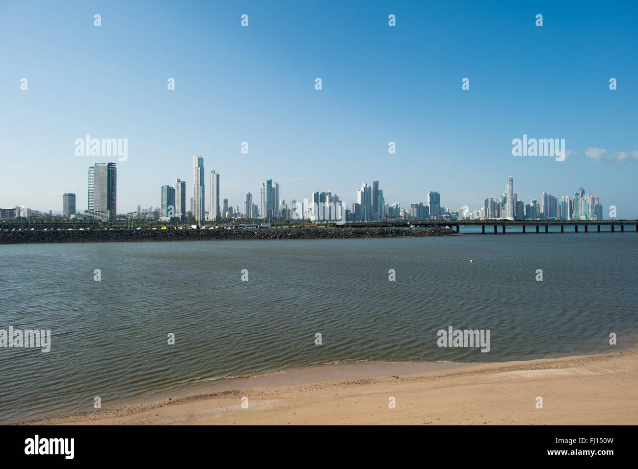 PANAMA CITY, Panama – die modernen Wolkenkratzer auf die Skyline von der Punta Paitilla Bezirk von Panama City, Panama. Stockfoto
