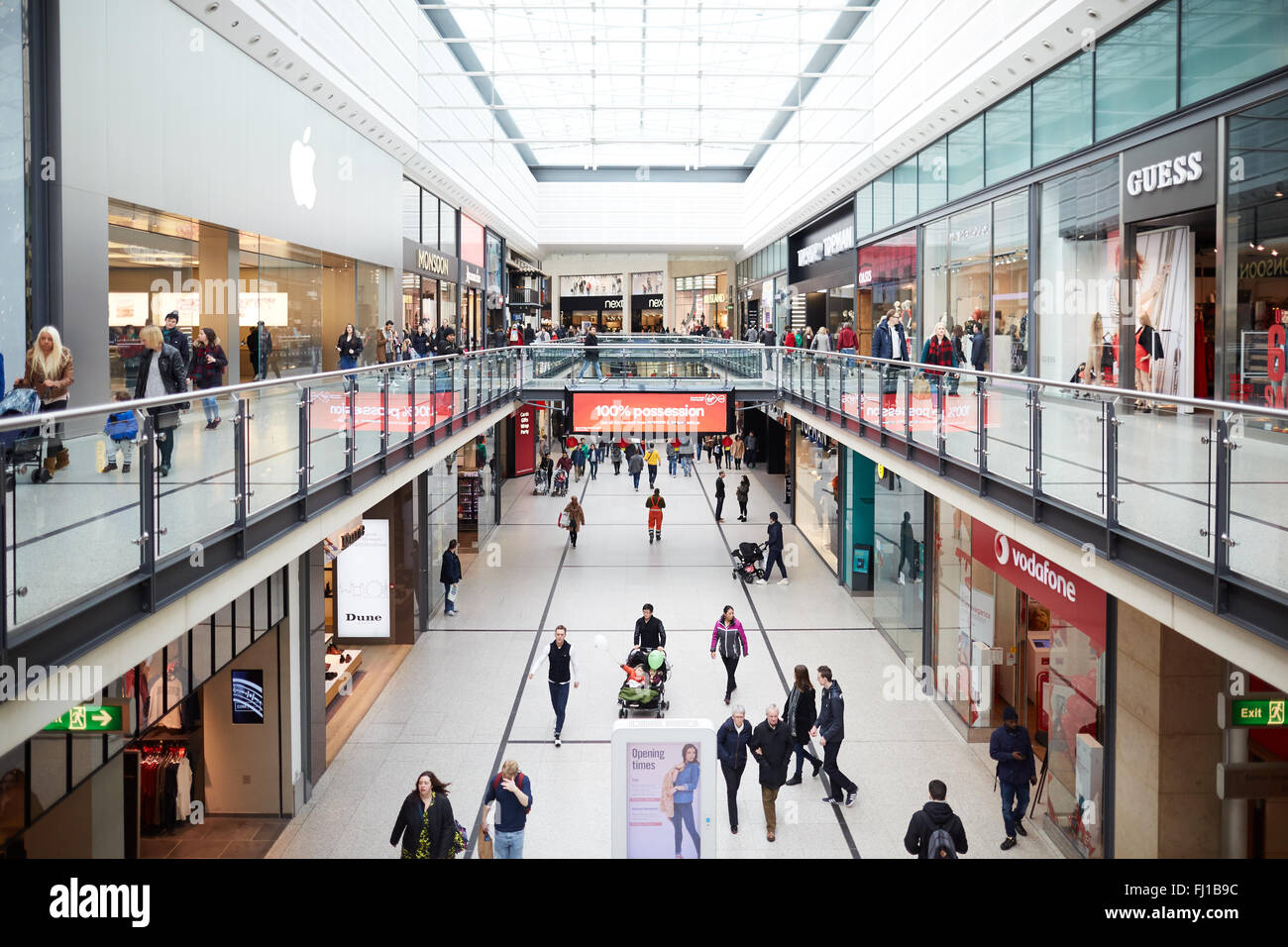 Manchester Arndale centre Shops einkaufen Shopper Shop Einzelhandel Bezirk Supermarkt Händler Einzelhändler Einzelhändler Handel o Stockfoto