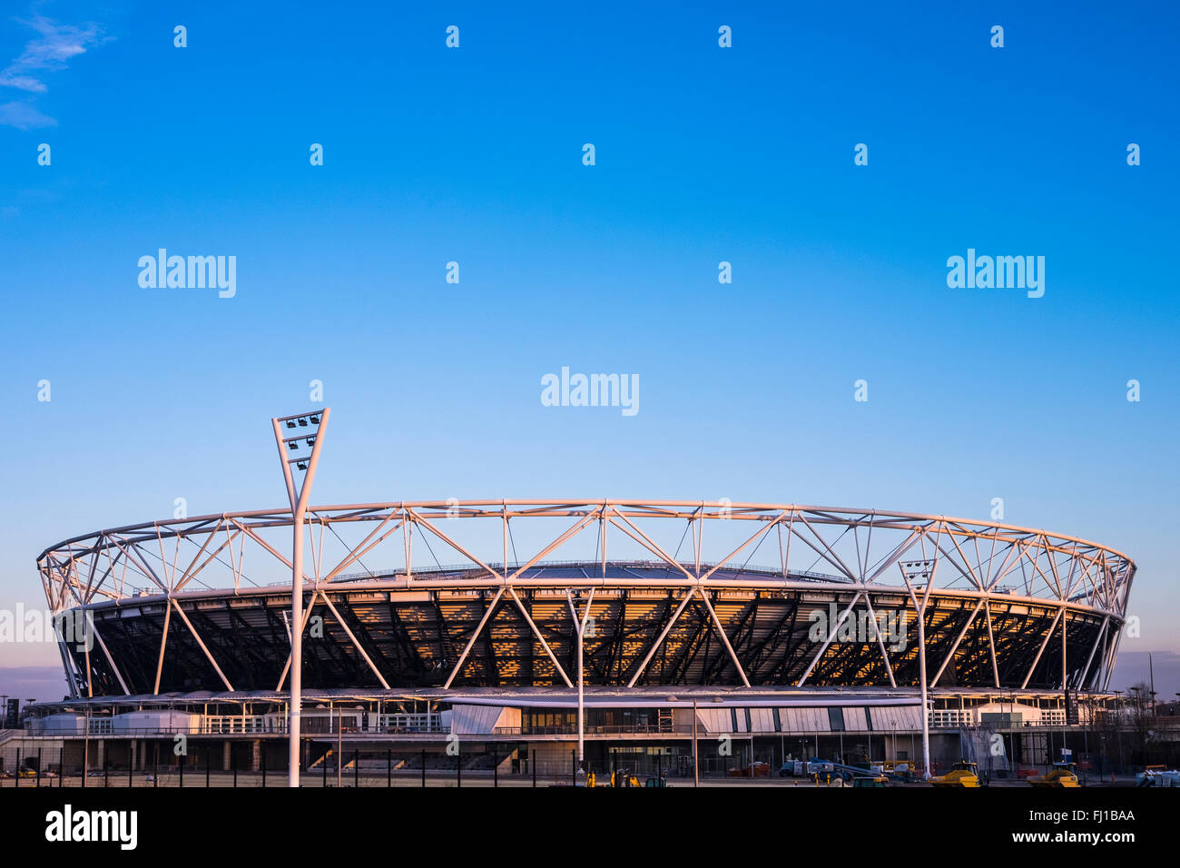 Das Stadion, Queen Elizabeth Olympic Park, Stratford, London, England, Vereinigtes Königreich Stockfoto