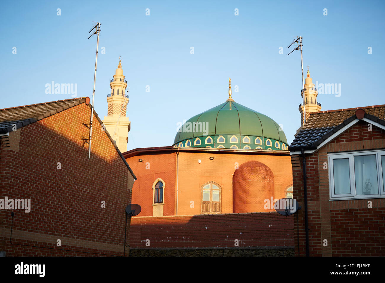 Jamia Masjib zentralen Moschee Rochdale zentralen Moschee Rochdale (CMR) früher bekannt als Idara Taleem-Ul-Islam wurde 1974 b eingerichtet Stockfoto