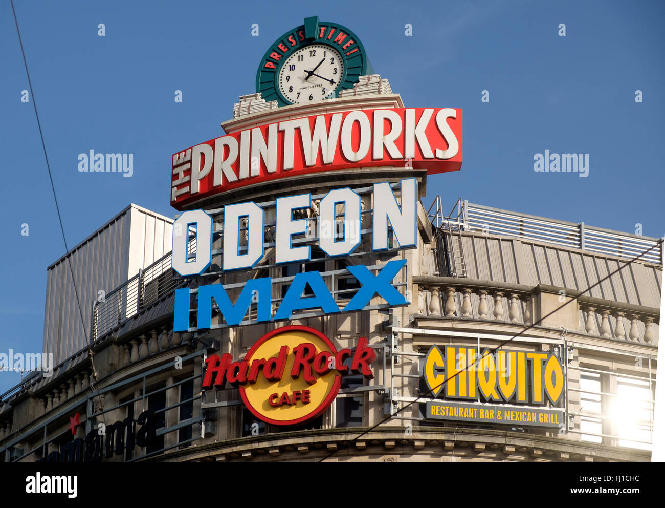 Manchester, UK - 16. Februar 2016: Werbe Schilder über die städtischen Veranstaltungsort Printworks, Manchester Stockfoto