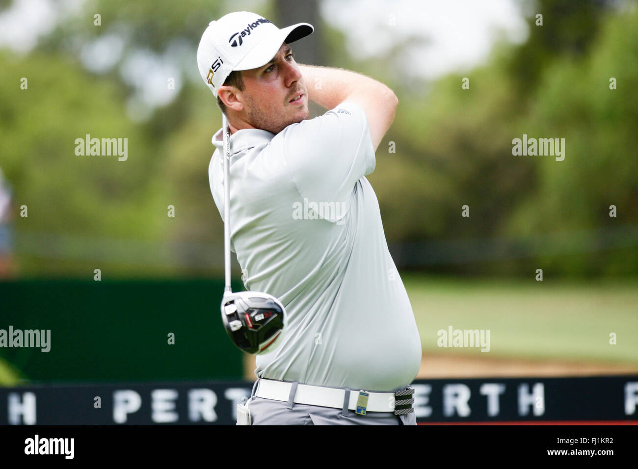 Perth, Australien. 28. Februar 2016. ISPS HANDA Perth International Golf. Ryan Evans (GER) abschlägt am 6. während seiner letzten Runde. Bildnachweis: Aktion Plus Sport/Alamy Live-Nachrichten Stockfoto
