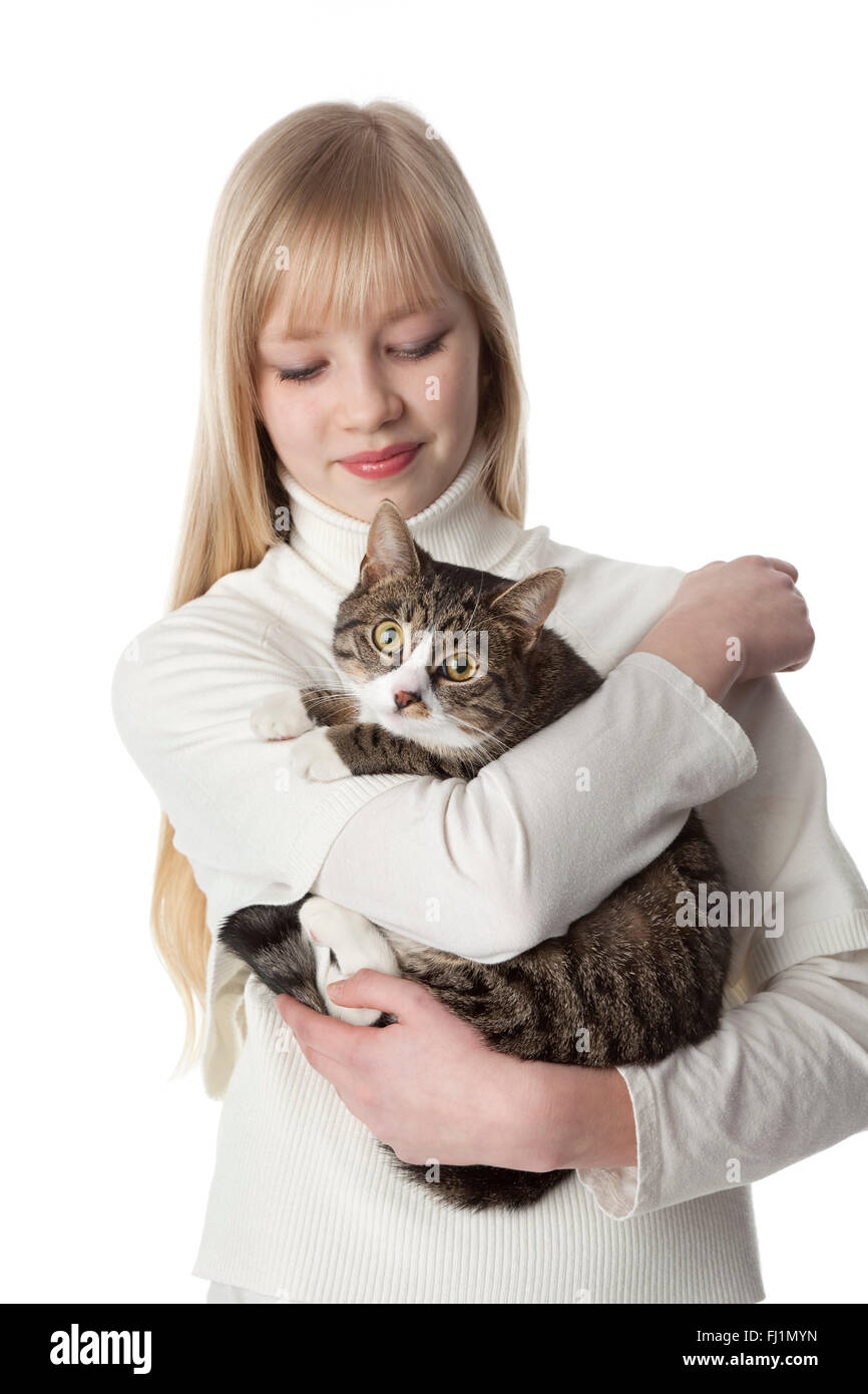 Porträt von einem Teenager Gir mit ihrem Haustier Katze auf weißem Hintergrund Stockfoto
