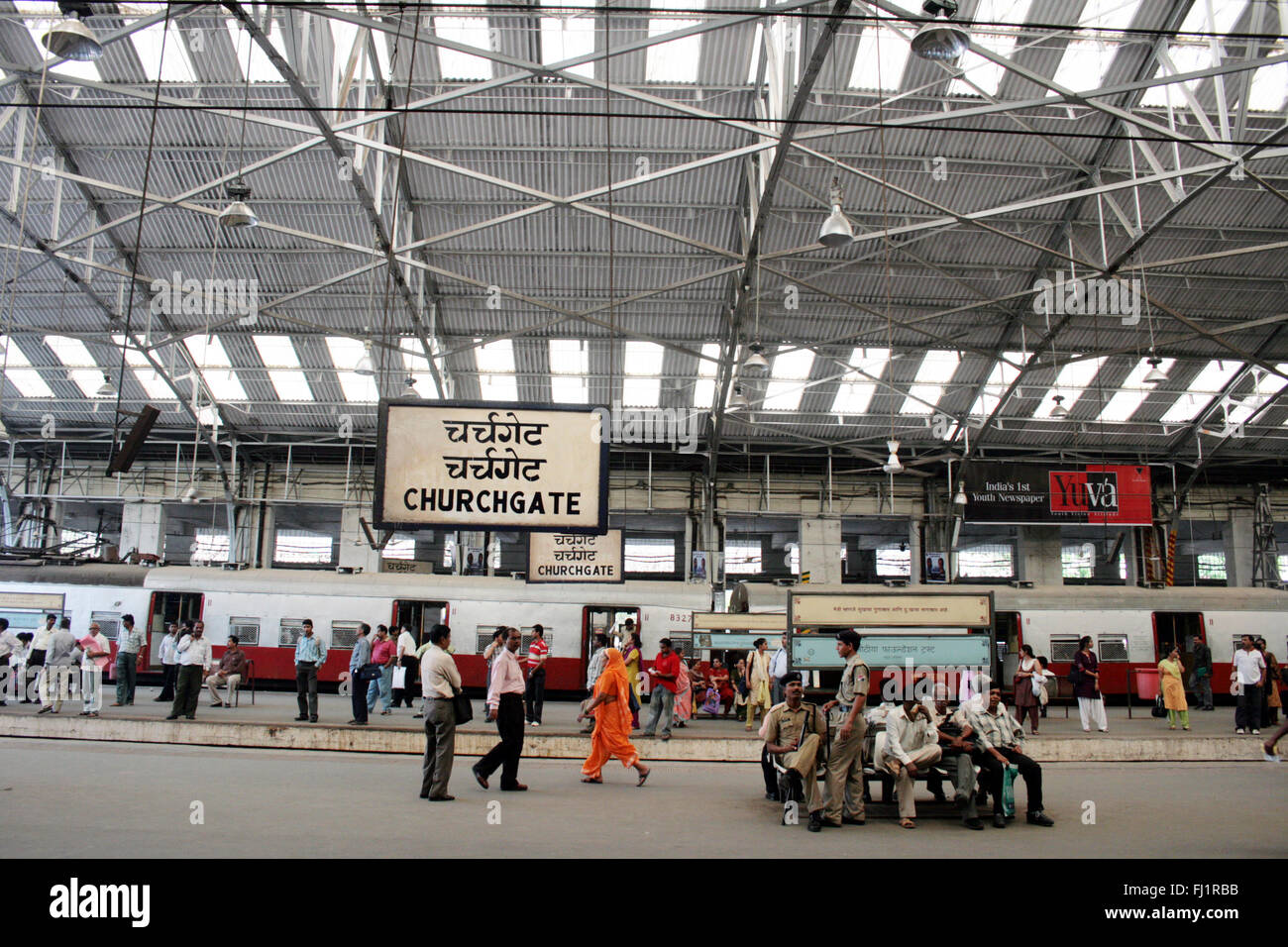 Churchgate Station in Mumbai, Indien Stockfoto