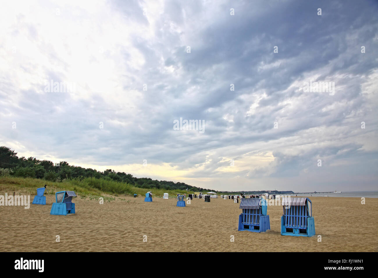 Mit Kapuze Strandkörbe an der Ostsee in Heringsdorf, Mecklenburg-Vorpommern Zustand, Deutschland Stockfoto