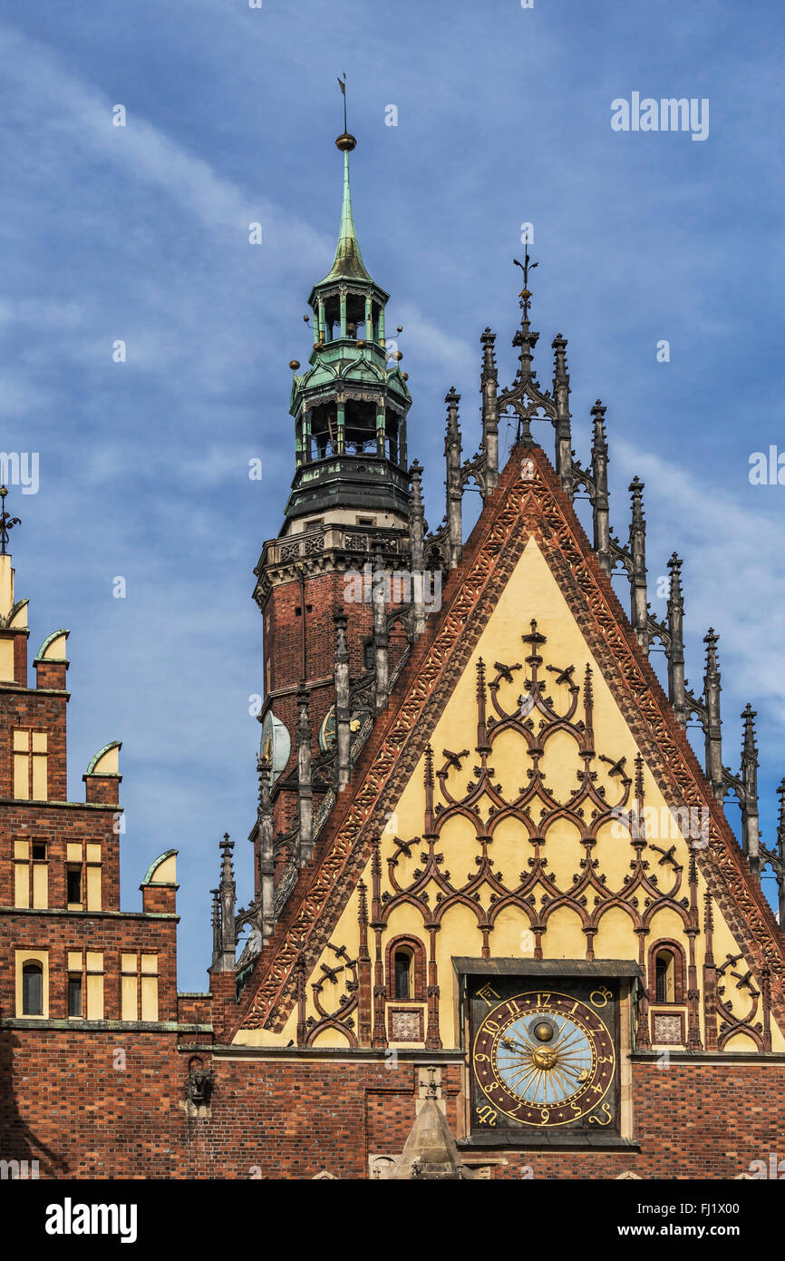 Das alte Rathaus von Breslau entstand im 13. Jahrhundert, Rynek, Wroclaw, niedriger Woiwodschaft Schlesien, Polen, Europa Stockfoto
