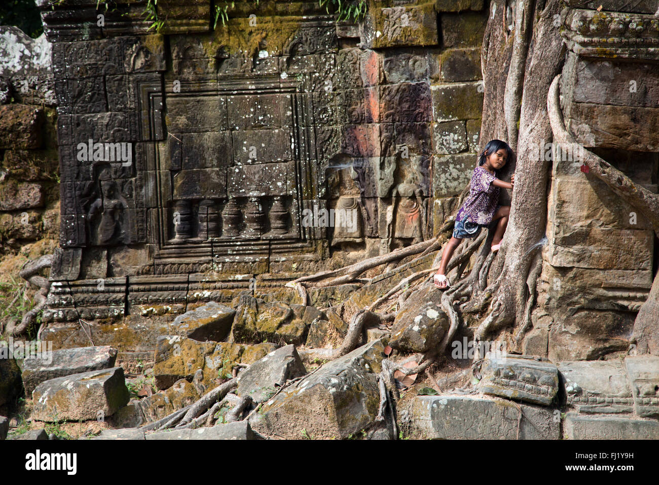 Junge Mädchen Ta Prohm, Siem Reap, Kambodscha Stockfoto