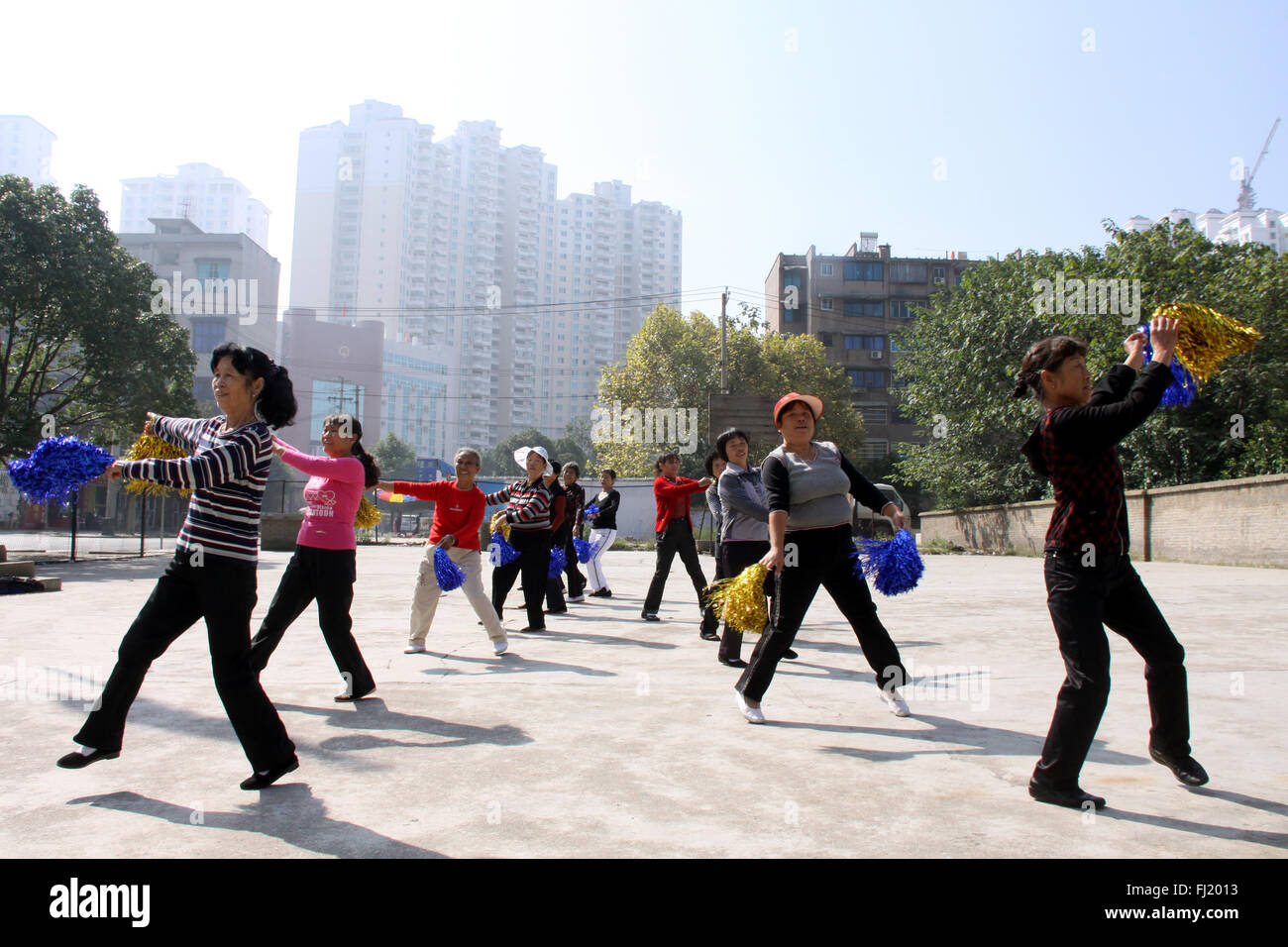 Tanz Proben für das chinesische Neujahr in Guiyang, Provinz Guizhou, China Stockfoto