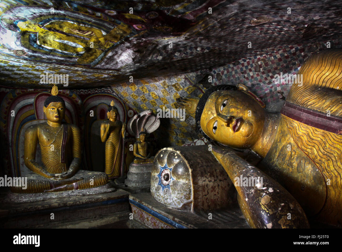 Dambulla Höhle in Sri Lanka - Buddha Statue Stockfoto