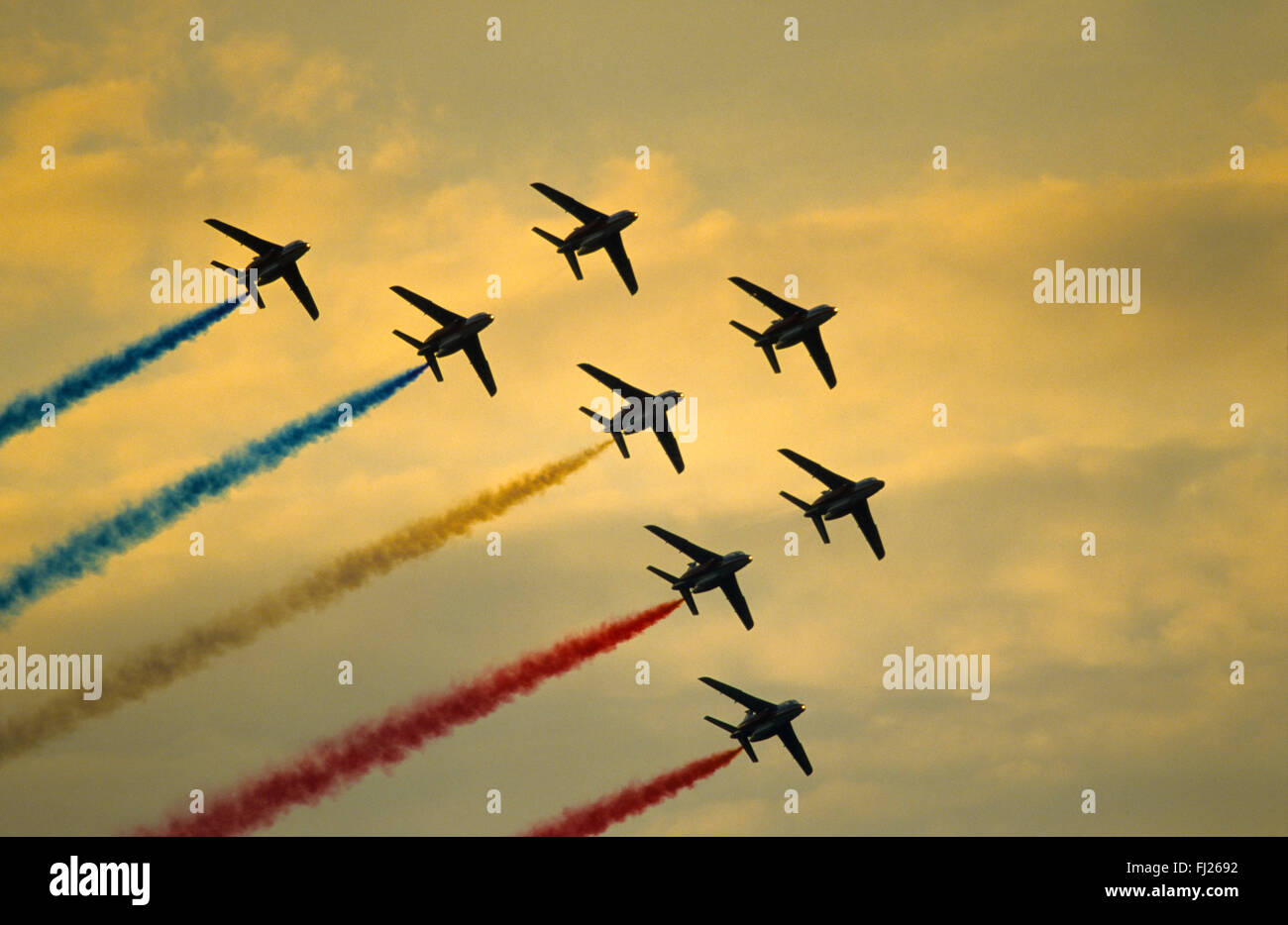 Autriche, Styrie, base Aerienne de Zeltweg, La Patrouille de France, Alpha Jet Durant un treffen Aerien au Coucher du Soleil / / Stockfoto