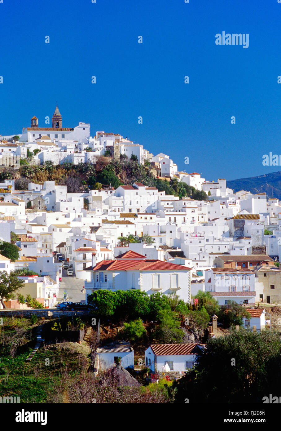 Die strahlend weiße gewaschen Stadt ALCALA DE GAZULES in ZENTRALSPANIEN Stockfoto